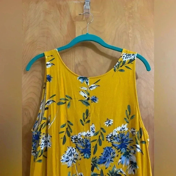 St.Johns Bay Midi Dress Floral Size Medium EUC - Picture 9 of 9